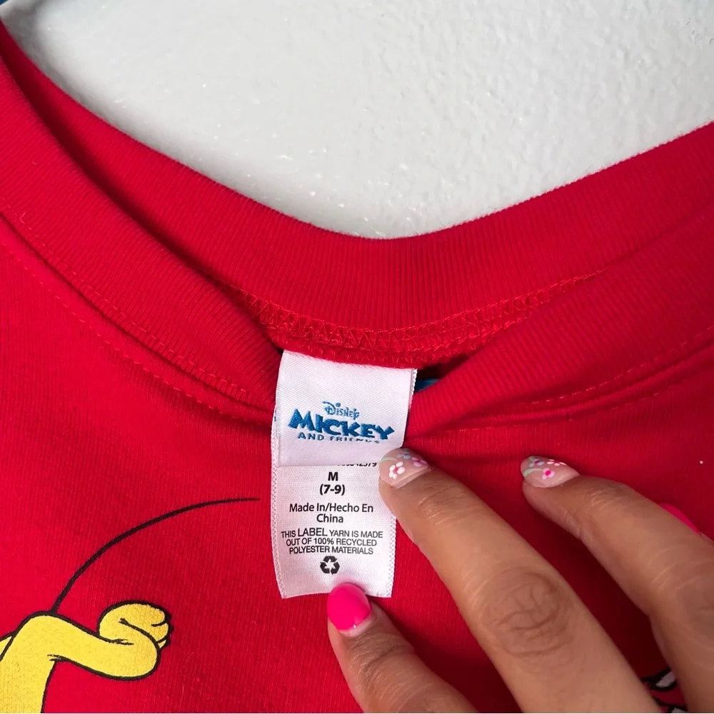 Disney Mickey and Friends Kids M‎ 7-9 Pullover Red Sweater Crew Neck
